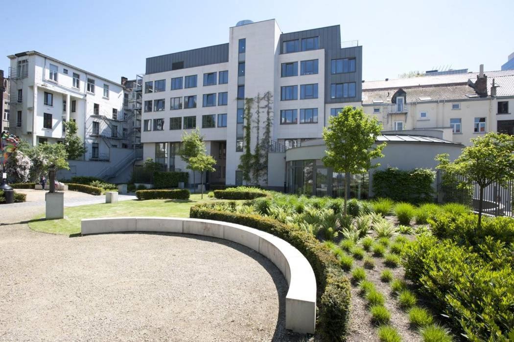 Saint-Josse-ten-Noode Youth Hostel Van Gogh מראה חיצוני תמונה