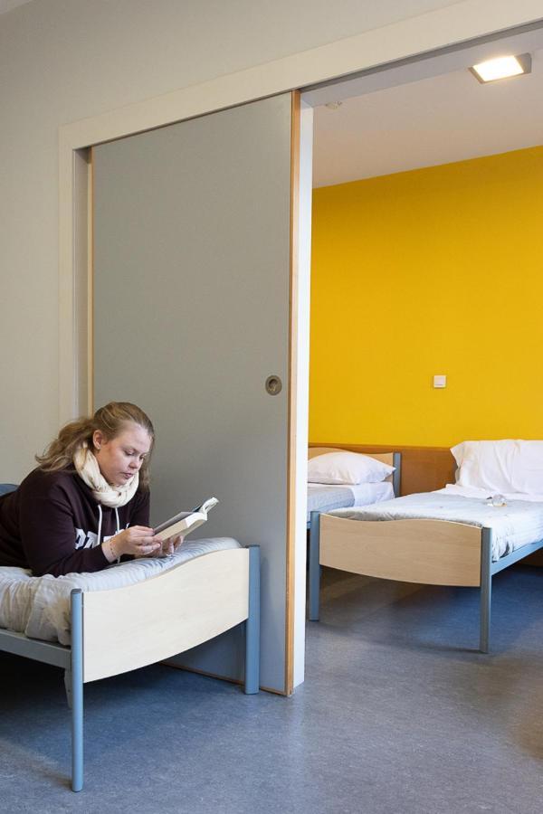 Saint-Josse-ten-Noode Youth Hostel Van Gogh מראה חיצוני תמונה